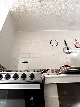 Bonny Klote online show from 01-06-25, 04:13