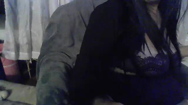 ashylovexoxo online show from 06-15-26, 04:47