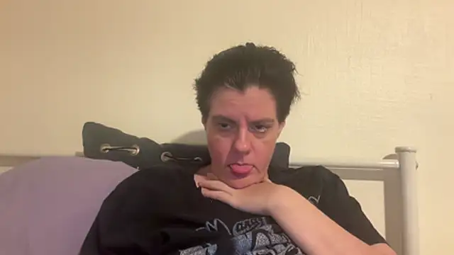 Jess4you0818 online show from 05-15-26, 03:02