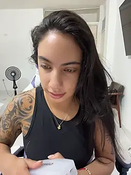 Snapshot of Heratemporal chatting on 07-14-26, 01:06 Heratemporal online show from 07-14-26, 01:06