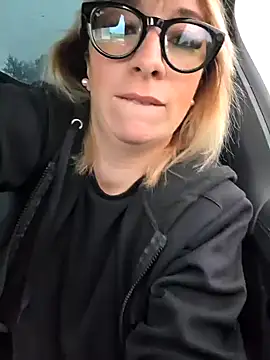 Giuliana baby online show from 09-26-25, 06:50