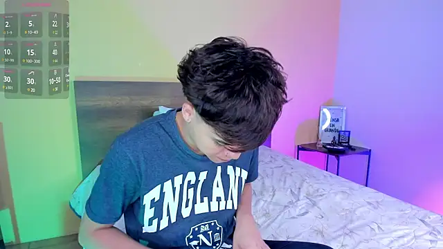 Snapshot of justinbiler chatting on 03-22-25, 11:53 justinbiler online show from 03-22-25, 11:53