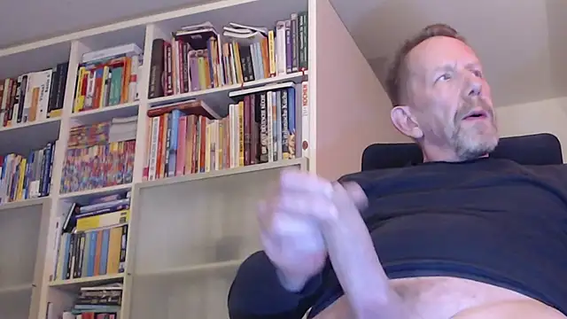 BennyK72 online show from 02-24-25, 09:53