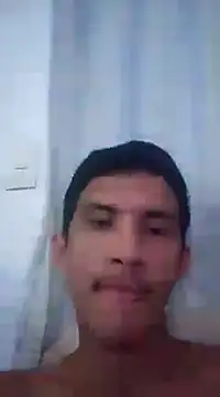 Snapshot of Guti_hazz chatting on 03-04-25, 02:06 Guti hazz online show from 03-04-25, 02:06