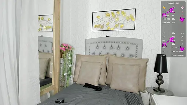 Snapshot of Katalella_murillo chatting on 02-07-25, 03:34 Katalella murillo online show from 02-07-25, 03:34