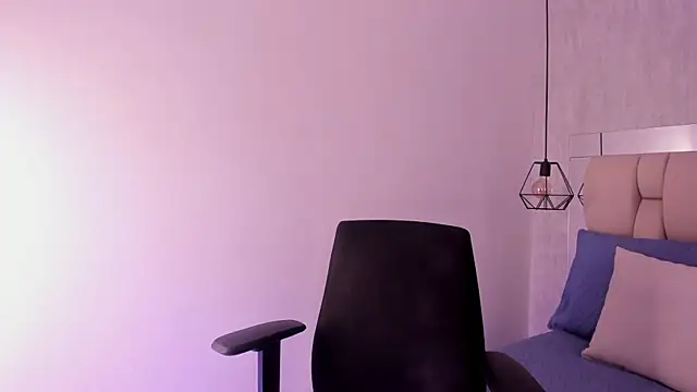 Roxie-Summers11 online show from 01-16-25, 11:06