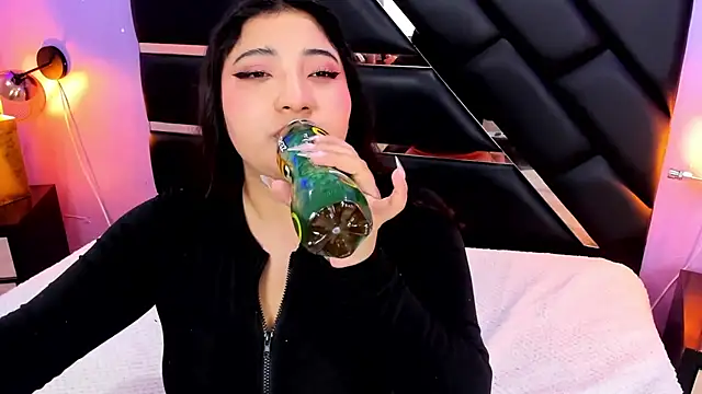 Emma monserrat online show from 07-15-26, 11:26