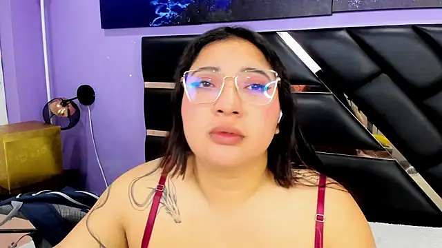Emma monserrat online show from 07-16-26, 11:27
