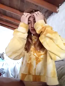 Viudanegraa online show from 04-10-26, 12:54