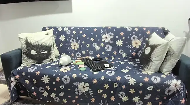 Emma Jnes online show from 03-12-25, 10:28