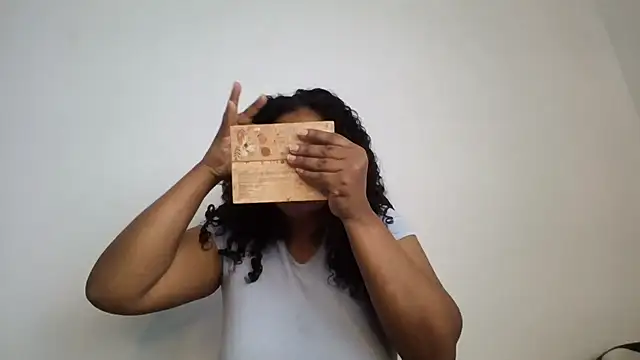 Ivon-09 online show from 09-27-25, 04:23