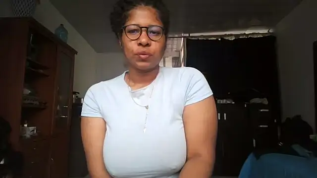 Ivon-09 online show from 10-19-25, 11:11