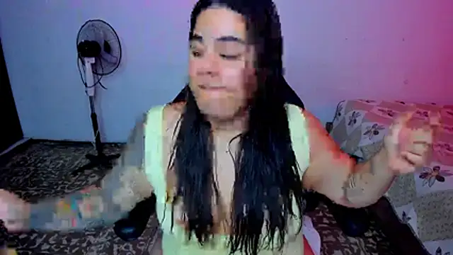 Snapshot of Sharon_hils chatting on 06-29-26, 06:52 Sharon hils online show from 06-29-26, 06:52