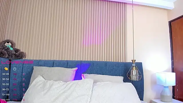 Snapshot of kathecute__ chatting on 01-31-25, 01:54 kathecute online show from 01-31-25, 01:54