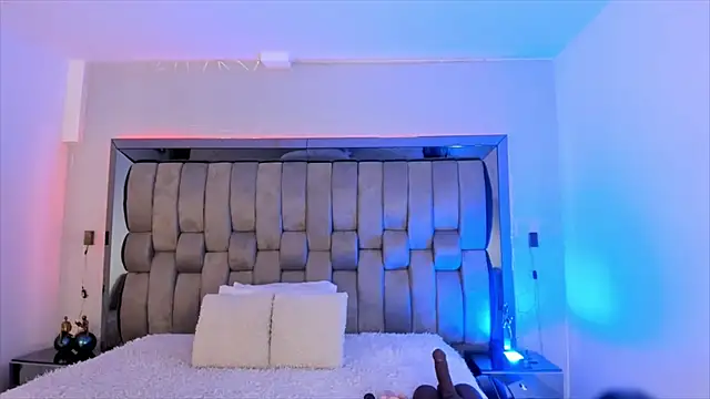 Snapshot of ChaynnaCooper chatting on 02-21-25, 12:06 ChaynnaCooper online show from 02-21-25, 12:06