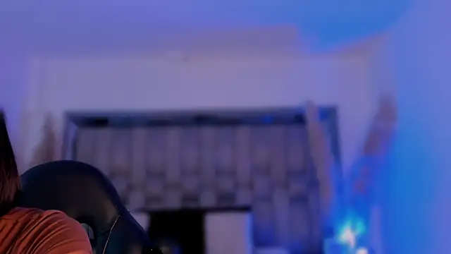 Snapshot of ChaynnaCooper chatting on 11-16-25, 04:40 ChaynnaCooper online show from 11-16-25, 04:40