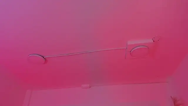 Snapshot of ChaynnaCooper chatting on 11-30-25, 04:49 ChaynnaCooper online show from 11-30-25, 04:49