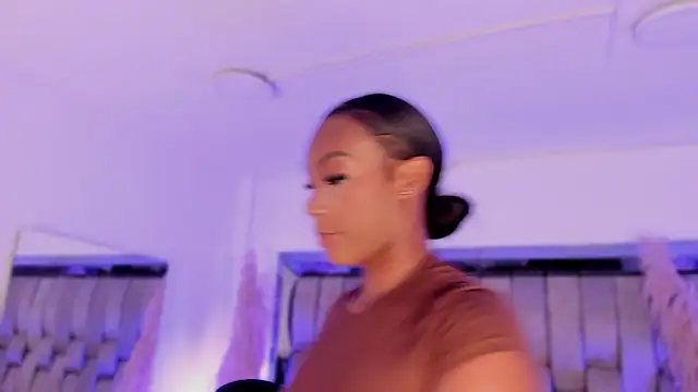 ChaynnaCooper online show from 02-16-26, 04:52