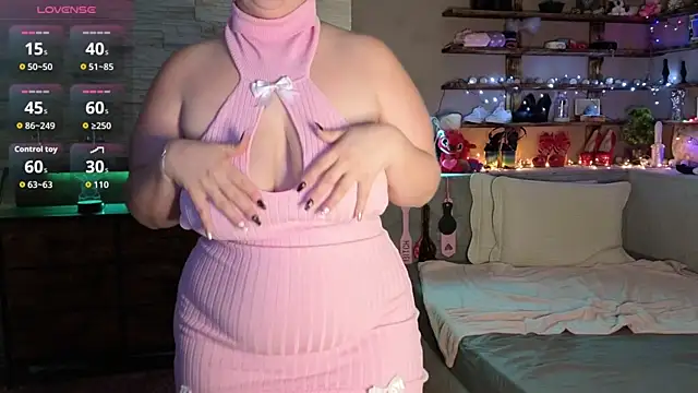 Snapshot of Kimberly-Caprice chatting on 01-15-26, 06:18 Kimberly-Caprice online show from 01-15-26, 06:18