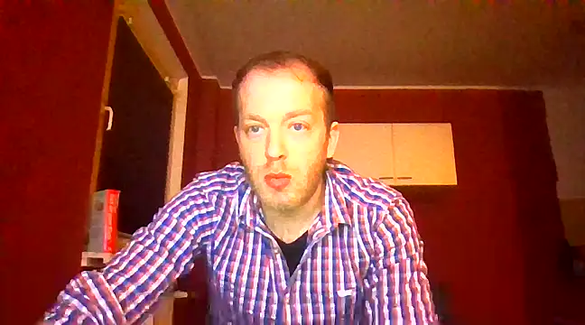 Henner33 online show from 01-08-25, 06:41