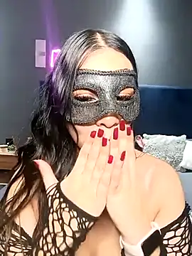 Snapshot of Ursa_sexy chatting on 03-21-25, 06:05 Ursa sexy online show from 03-21-25, 06:05