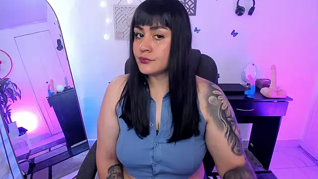 Snapshot of GretaX-X chatting on 01-22-25, 01:21 GretaX-X online show from 01-22-25, 01:21