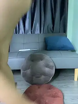 Ly Coca24 online show from 10-12-25, 02:16