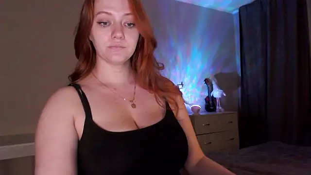 SarahSweetie online show from 01-06-25, 05:38