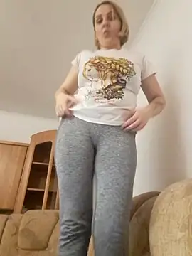 Snapshot of Malichkaanna30 chatting on 01-07-25, 01:57 Malichkaanna30 online show from 01-07-25, 01:57