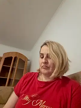 Snapshot of Malichkaanna30 chatting on 01-30-25, 09:47 Malichkaanna30 online show from 01-30-25, 09:47