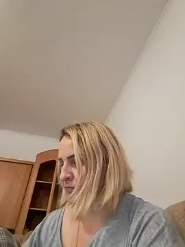 Snapshot of Malichkaanna30 chatting on 02-01-25, 12:26 Malichkaanna30 online show from 02-01-25, 12:26