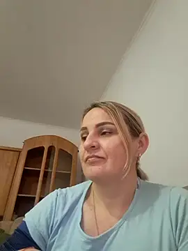 Snapshot of Malichkaanna30 chatting on 02-23-25, 07:55 Malichkaanna30 online show from 02-23-25, 07:55