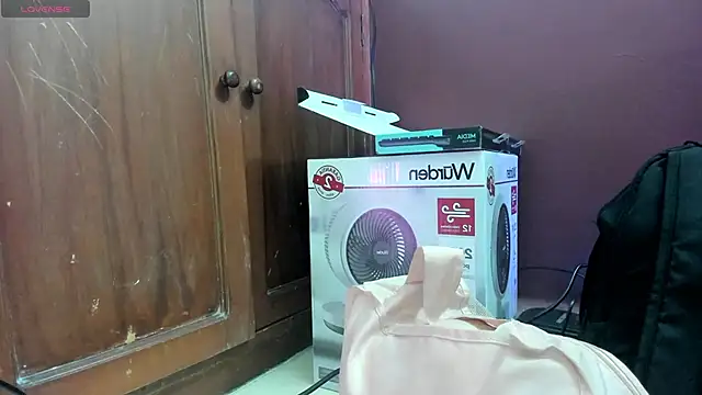 evely coelloo online show from 01-20-25, 07:57