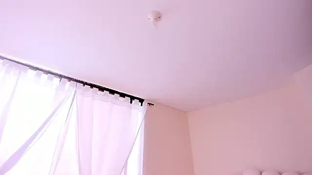 evely coelloo online show from 09-08-25, 07:46