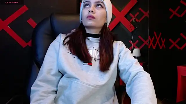  yuyi online show from 03-07-25, 11:18