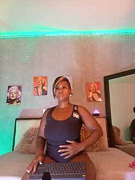 Snapshot of nahiarapalmer19 chatting on 12-16-24, 05:11 nahiarapalmer19 online show from 12-16-24, 05:11