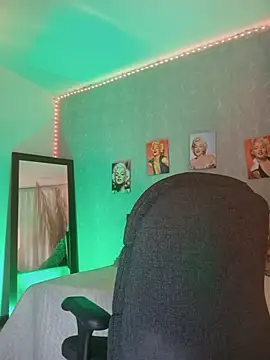 Snapshot of nahiarapalmer19 chatting on 09-28-25, 03:50 nahiarapalmer19 online show from 09-28-25, 03:50