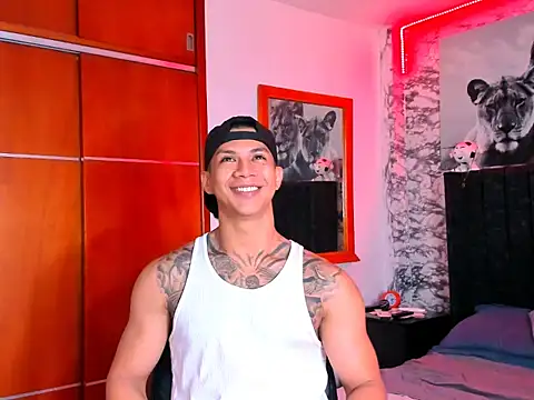 Snapshot of Aaron_Toy chatting on 01-15-26, 05:49 Aaron Toy online show from 01-15-26, 05:49