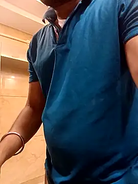 luciferfr69 online show from 04-21-26, 02:01