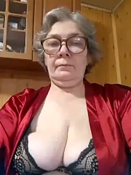 IrinaSweet54 online show from 03-18-26, 08:17