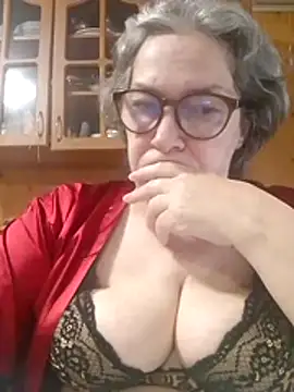 Snapshot of IrinaSweet54 chatting on 06-08-26, 08:26 IrinaSweet54 online show from 06-08-26, 08:26