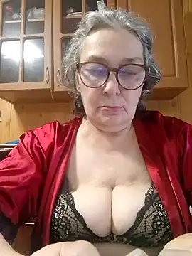 Snapshot of IrinaSweet54 chatting on 06-24-26, 08:35 IrinaSweet54 online show from 06-24-26, 08:35