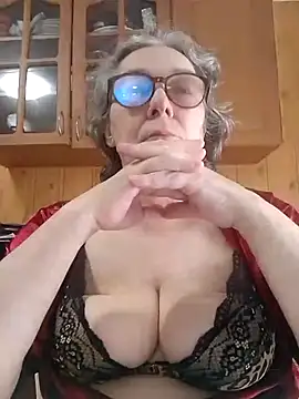Snapshot of IrinaSweet54 chatting on 07-12-26, 09:44 IrinaSweet54 online show from 07-12-26, 09:44