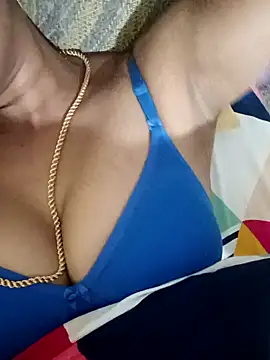 Snapshot of Ambika01 chatting on 12-29-24, 10:45 Ambika01 online show from 12-29-24, 10:45