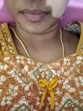 Snapshot of Ambika01 chatting on 01-09-25, 03:04 Ambika01 online show from 01-09-25, 03:04