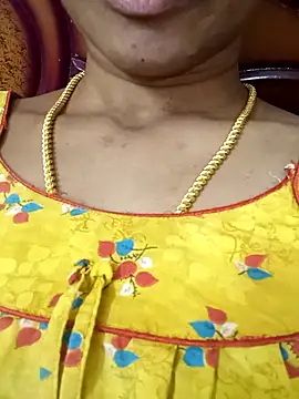 Snapshot of Ambika01 chatting on 11-05-25, 04:12 Ambika01 online show from 11-05-25, 04:12