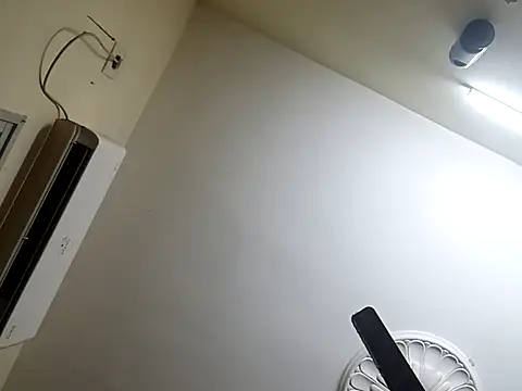 Snapshot of Ambika01 chatting on 11-11-25, 09:20 Ambika01 online show from 11-11-25, 09:20