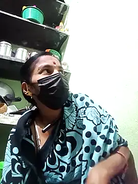 Snapshot of anusiya01 chatting on 02-15-25, 04:01 anusiya01 online show from 02-15-25, 04:01