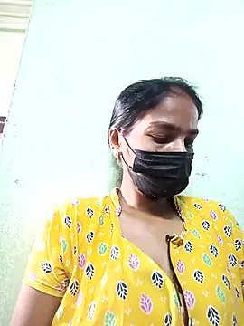 Snapshot of anusiya01 chatting on 03-17-25, 03:36 anusiya01 online show from 03-17-25, 03:36