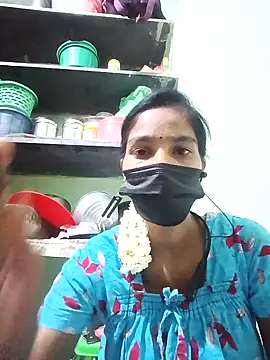 Snapshot of anusiya01 chatting on 03-17-25, 05:05 anusiya01 online show from 03-17-25, 05:05